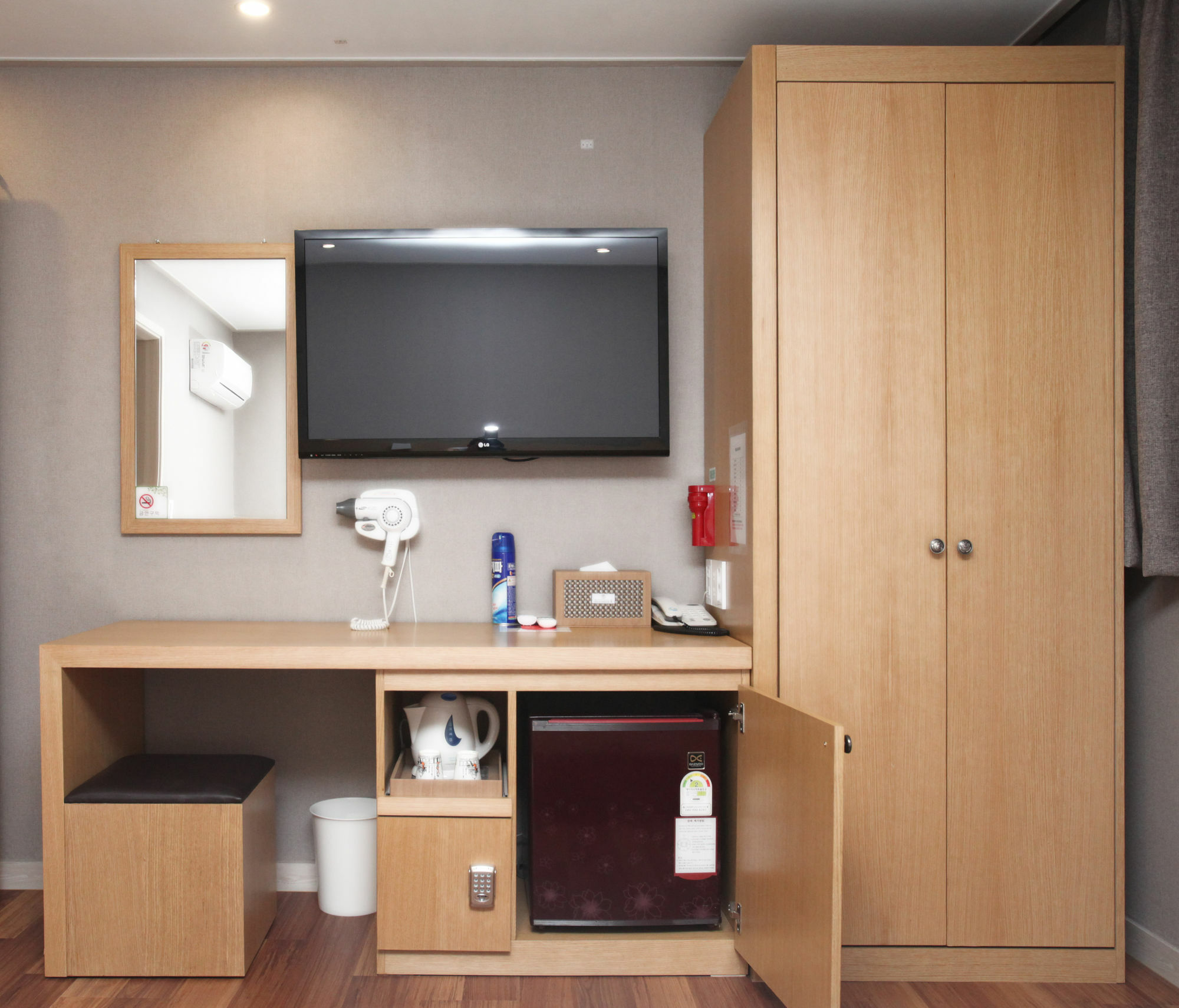 Business Hotel Haeundae S Busan Exteriör bild